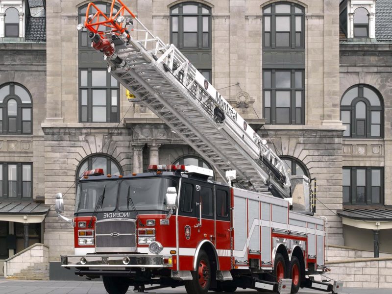 Montreal-HP100-ladder-extended